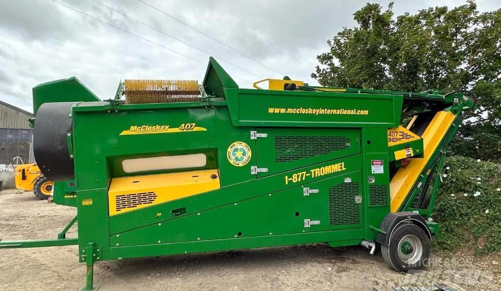 McCloskey 407R Iseliikuvad sõelad