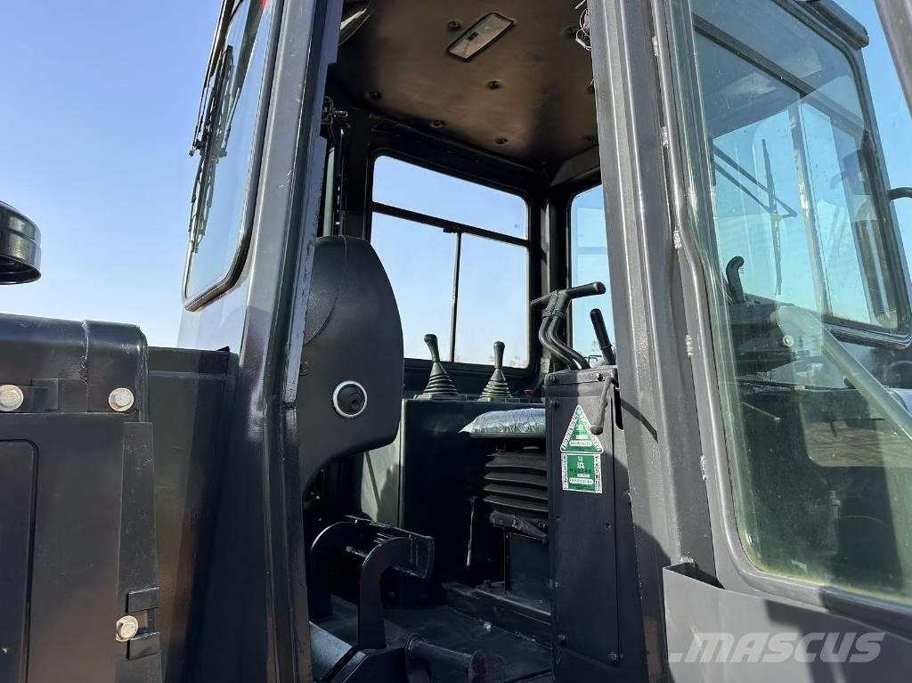 Shantui SD22 Buldooserid