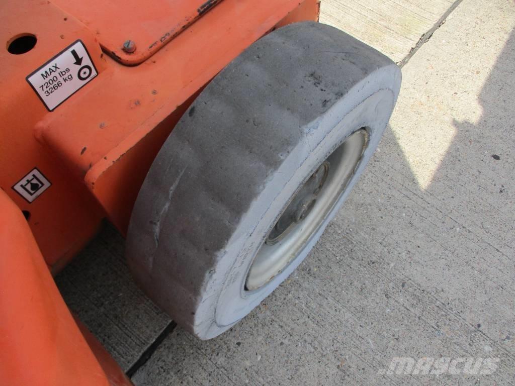 JLG E 400 AJPN (745) Kompaktsed poomtõstukid
