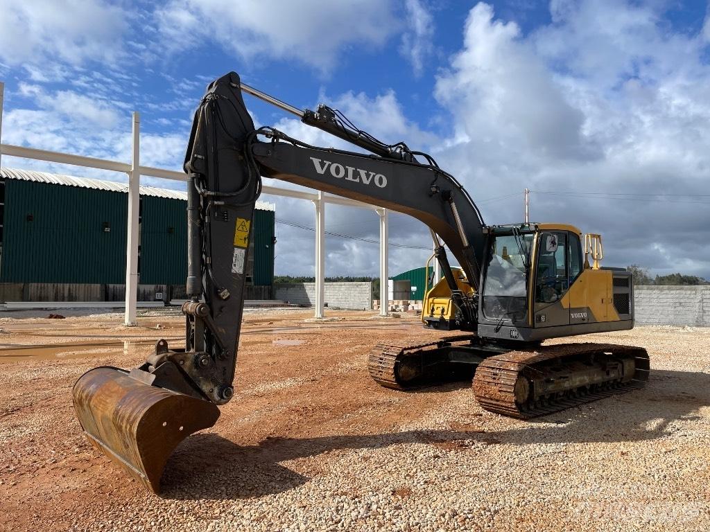 Volvo EC 220 E Roomikekskavaatorid