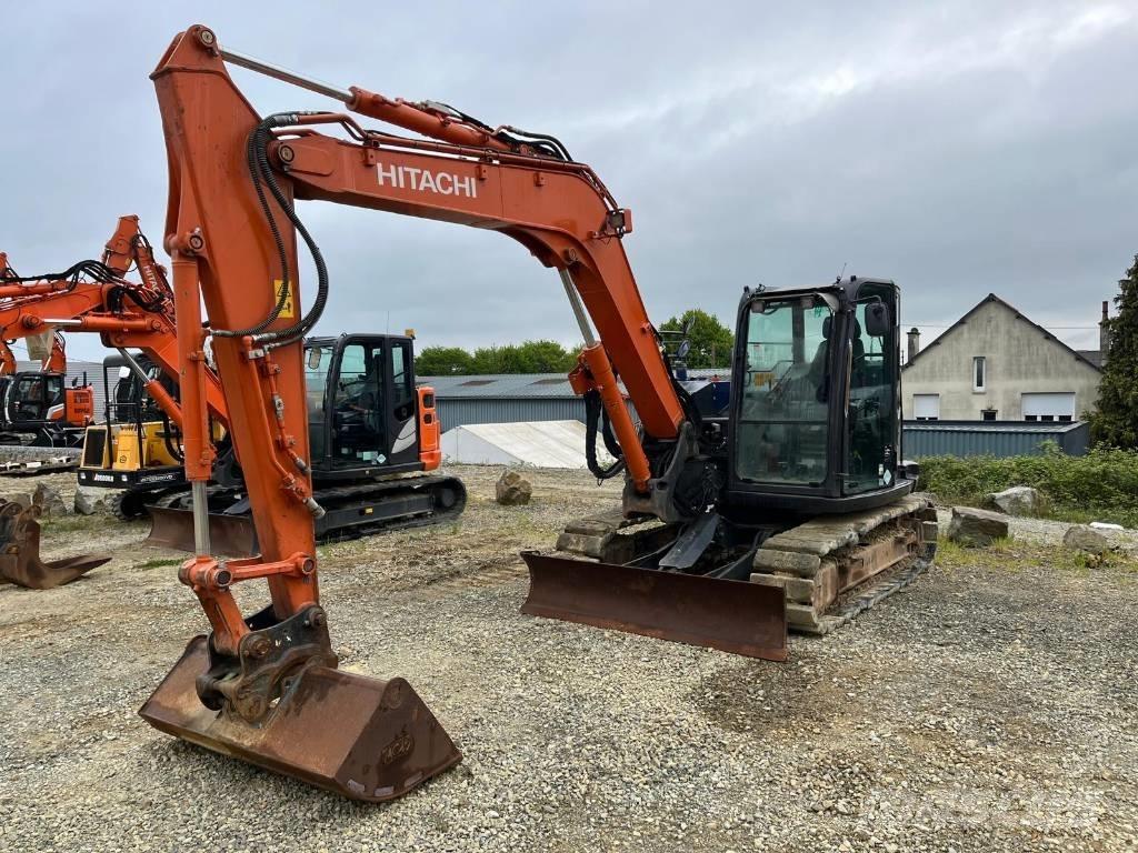 Hitachi ZX85USB Väikeekskavaatorid 7t-12t
