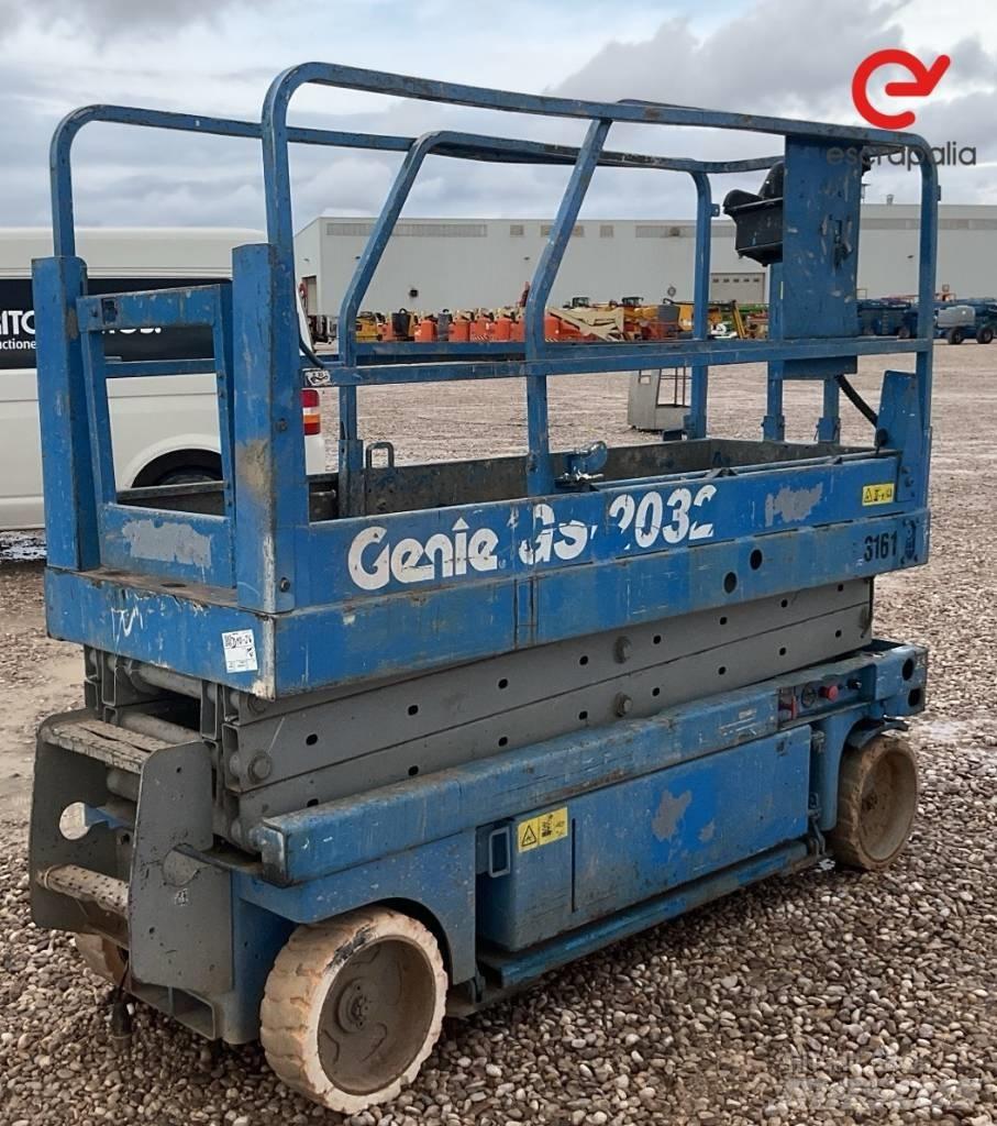 Genie GS 2032 Käärtõstukid