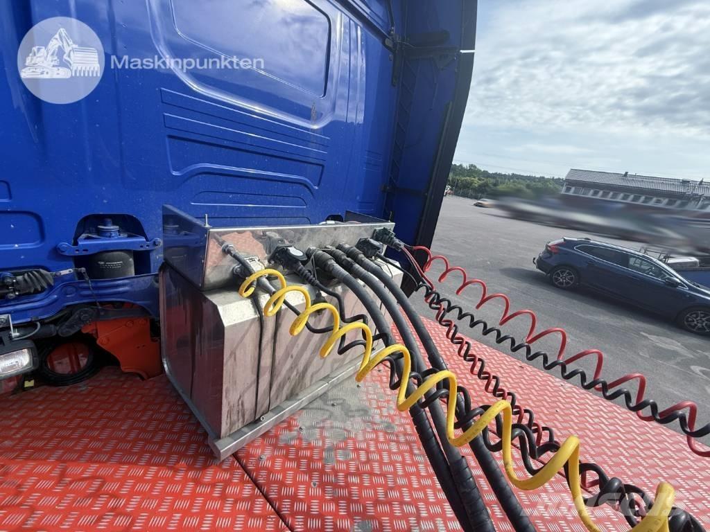 Scania R 500 Sadulveokid