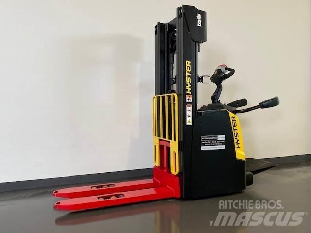 Hyster S1.6S IL Järelkäidavad virnastajad