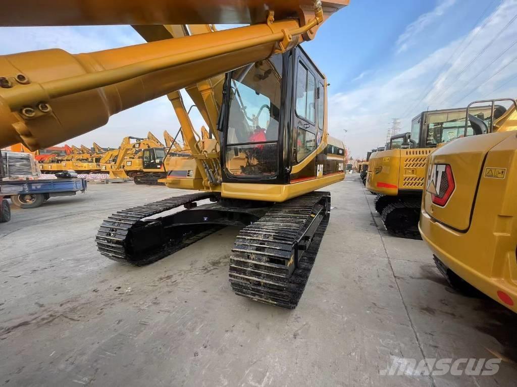 CAT 320 B Roomikekskavaatorid