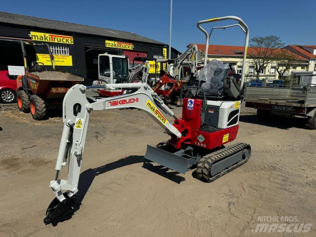 Takeuchi TB 210 R Miniekskavaatorid < 7 t