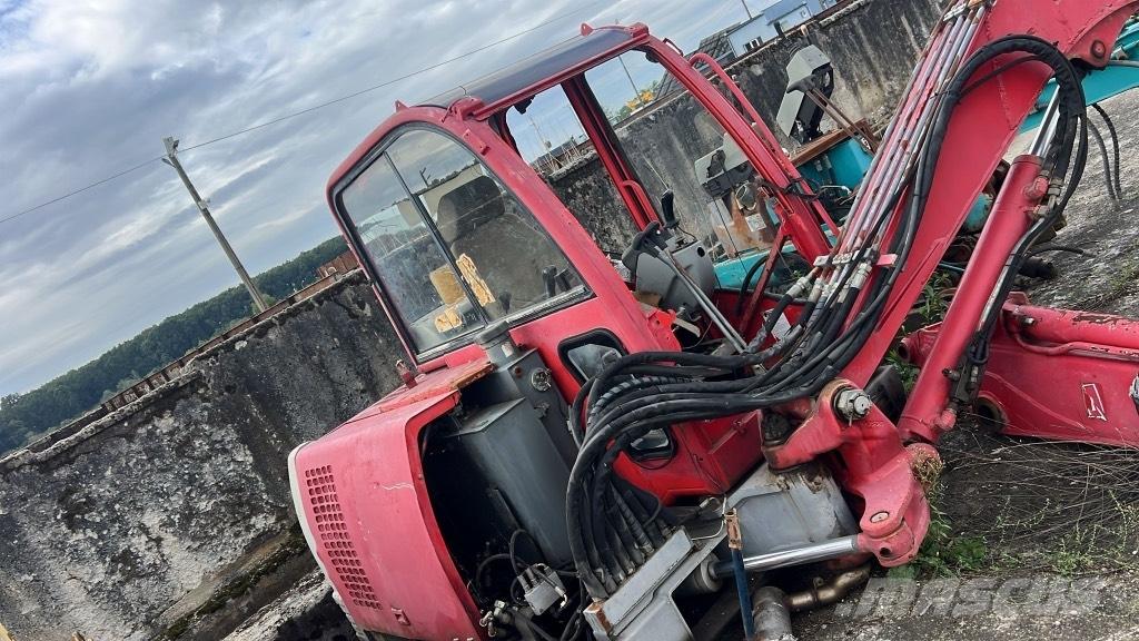 Neuson 5002 Lindid, ketid ja alusvankrid
