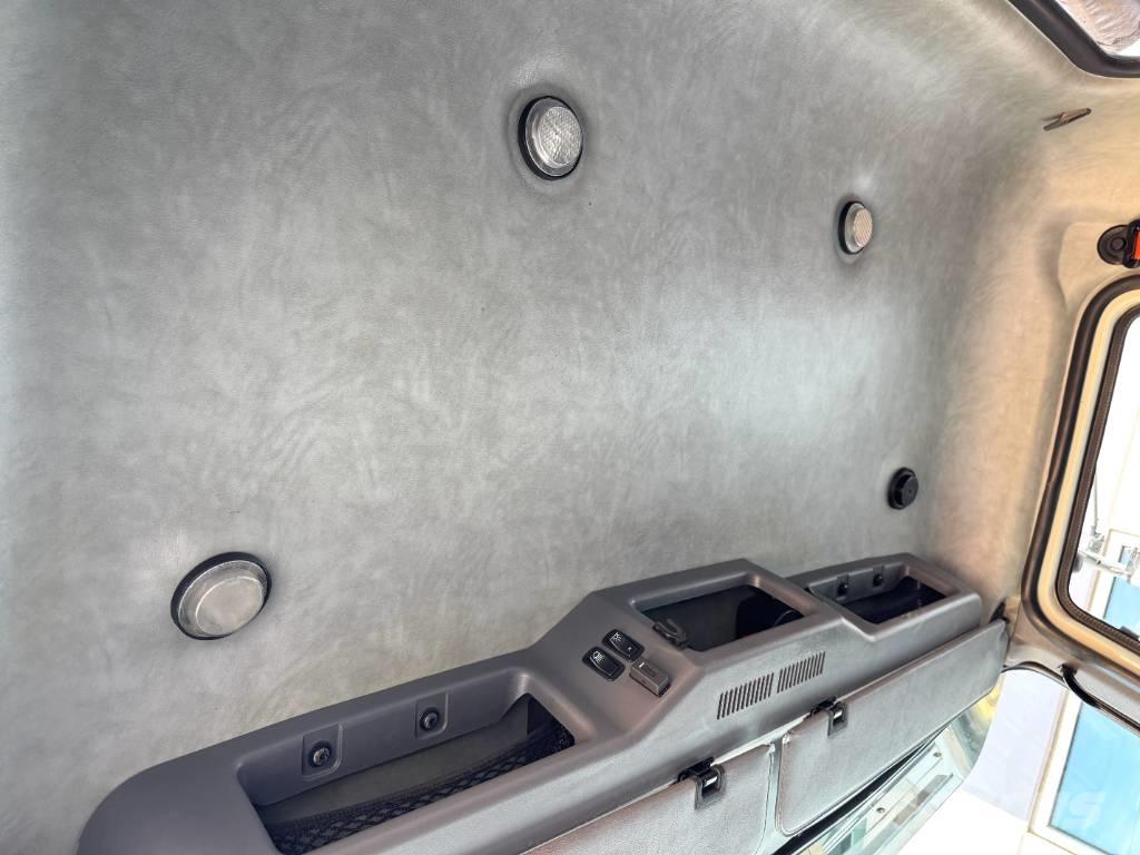 Mack GU713 Trossüsteemiga vahetuskere veokid