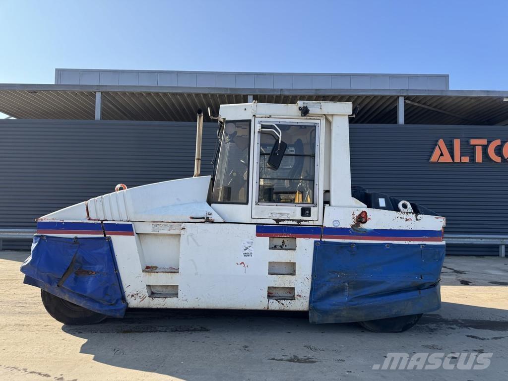 CAT PS-300B Pneumorehvidega rullid