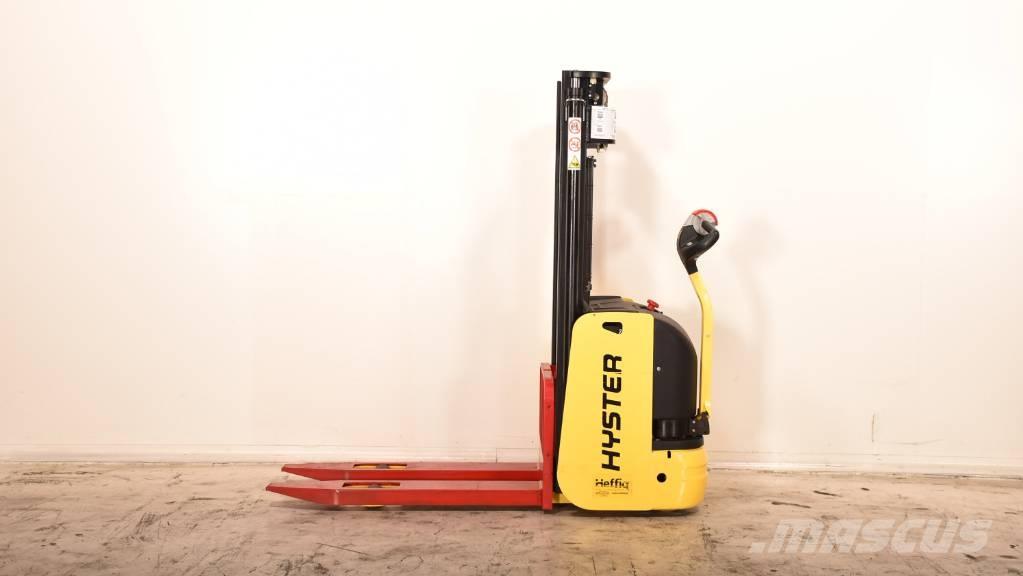 Hyster S1.0-24 Järelkäidavad virnastajad