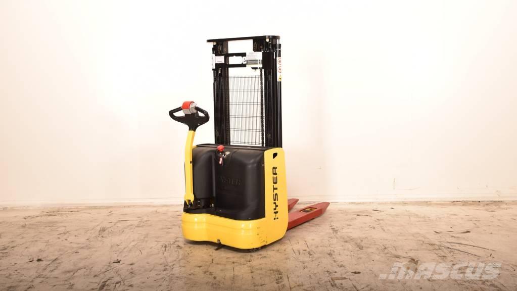 Hyster S1.0-24 Järelkäidavad virnastajad