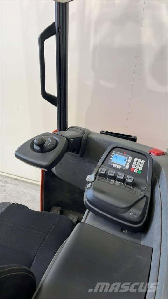 BT RR E 140 H Lükandmastiga tõstukid