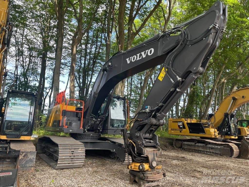 Volvo EC 300 Roomikekskavaatorid