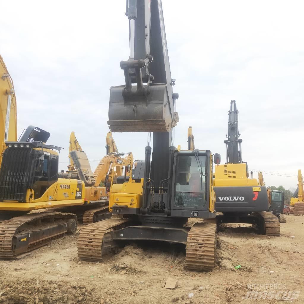 Volvo EC 300 D Roomikekskavaatorid