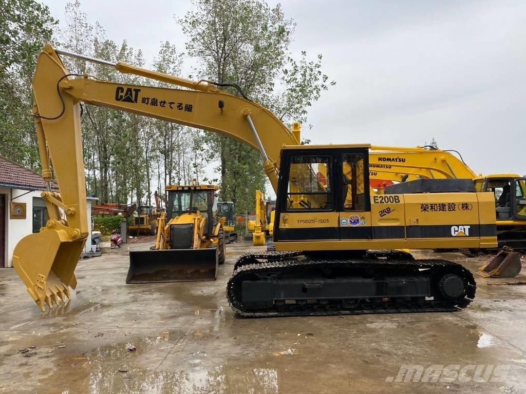 CAT E 200 B Roomikekskavaatorid