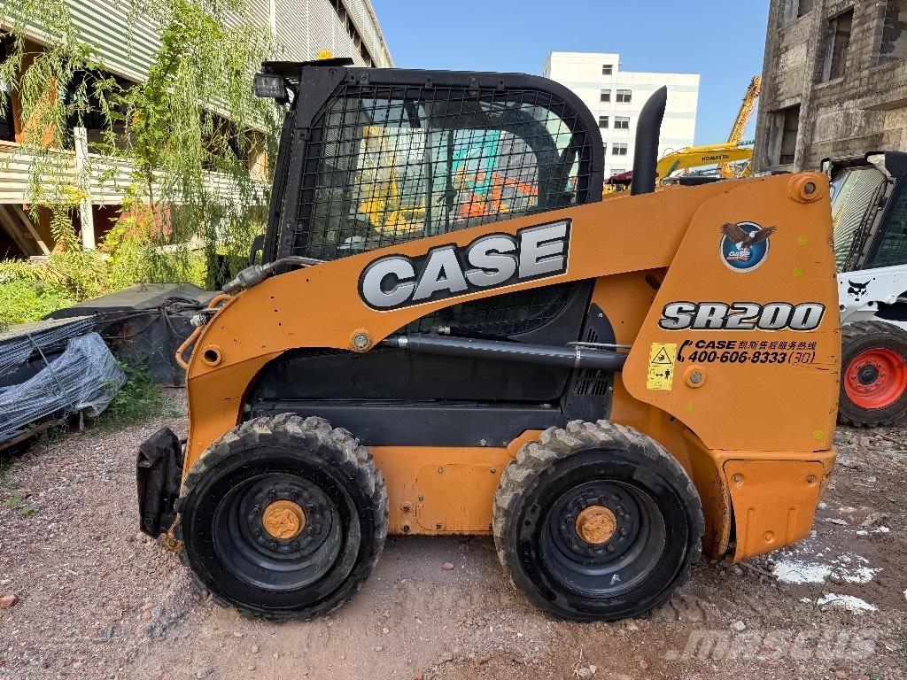 CASE SR 200 Kompaktlaadurid