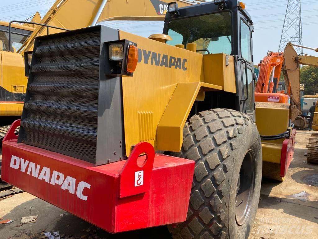 Dynapac CA 30 Ühe trumliga rullid