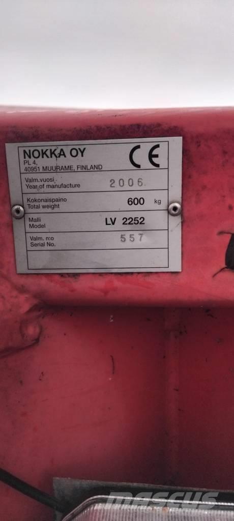 Esko 2252 Lumefreesid