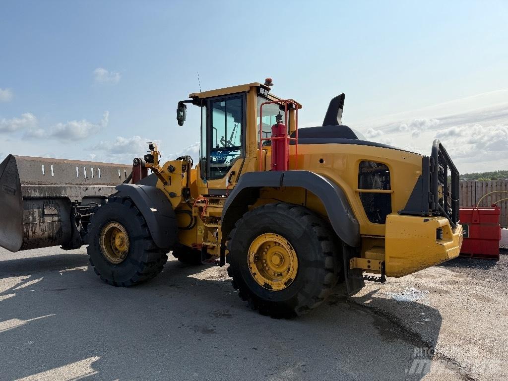 Volvo L 120 H Rataslaadurid