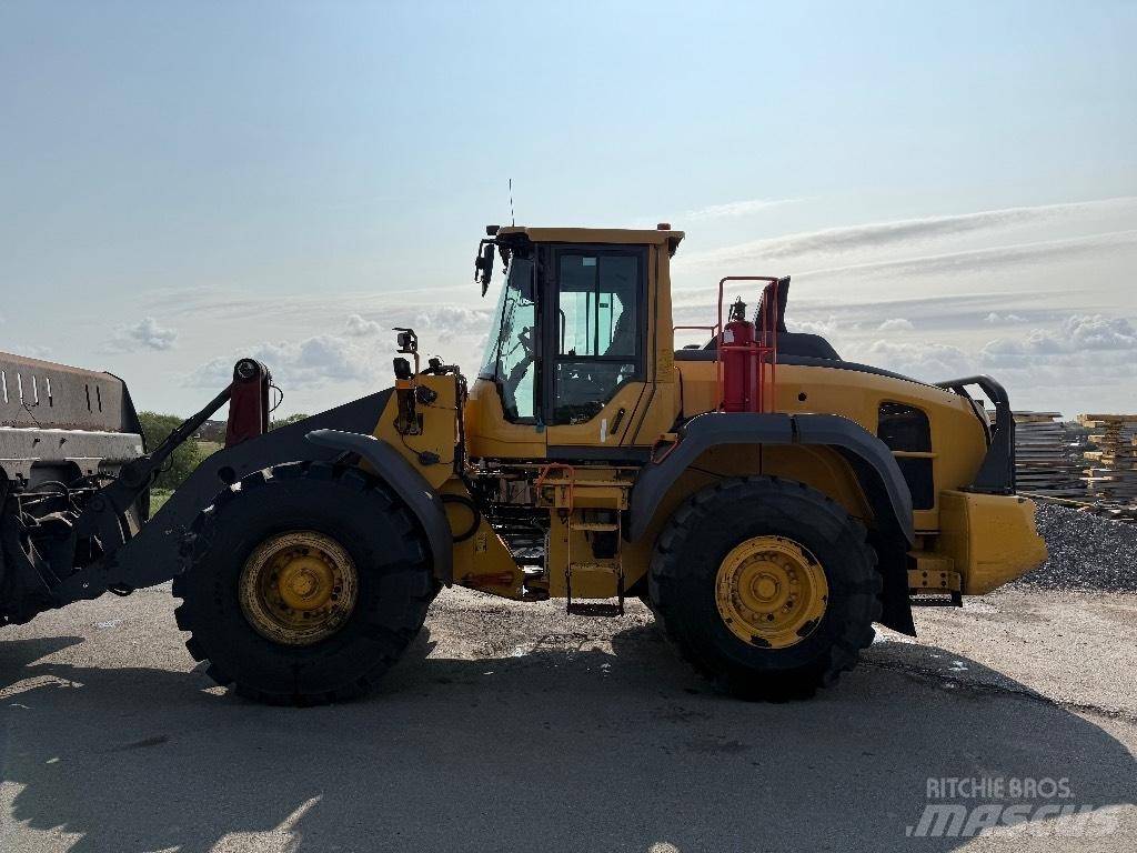 Volvo L 120 H Rataslaadurid