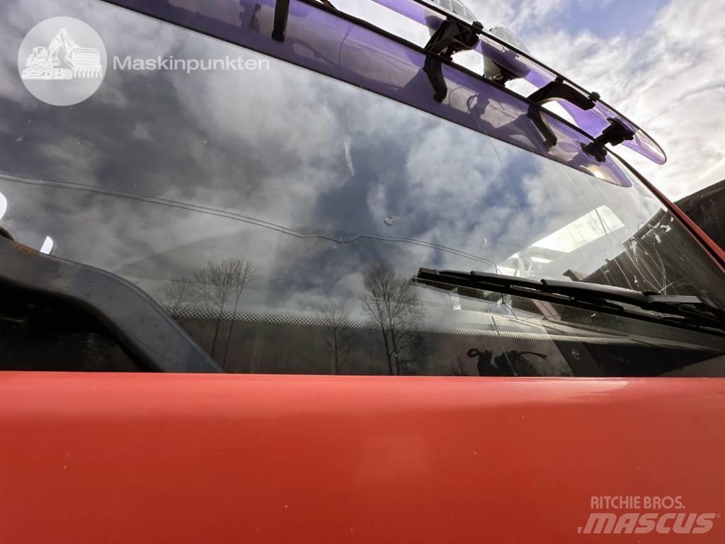 MAN TGX 28.530 LAXO Raamautod