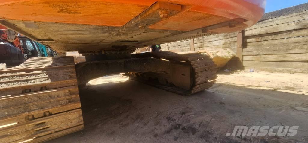 Hitachi ZX 350LCN-7 Roomikekskavaatorid