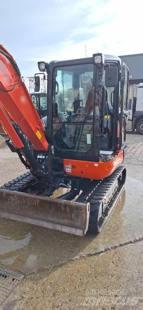 Kubota KX 042-4 Miniekskavaatorid < 7 t