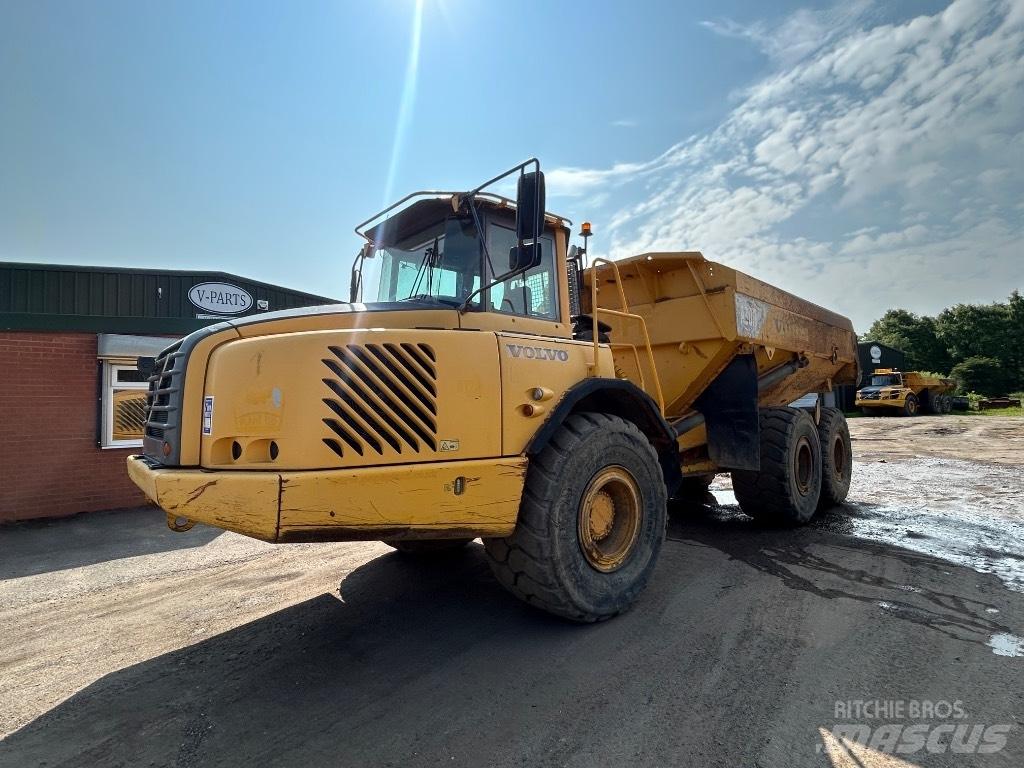 Volvo A 30 D Liigendraamiga pinnaseveokid