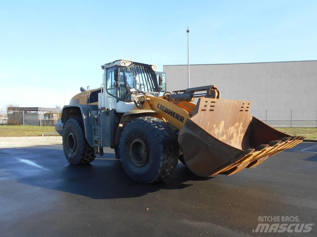 Liebherr L 586 Rataslaadurid