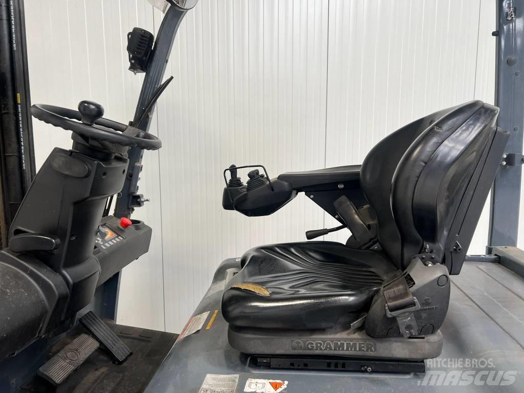 Toyota 8FBMT25 Elektritõstukid