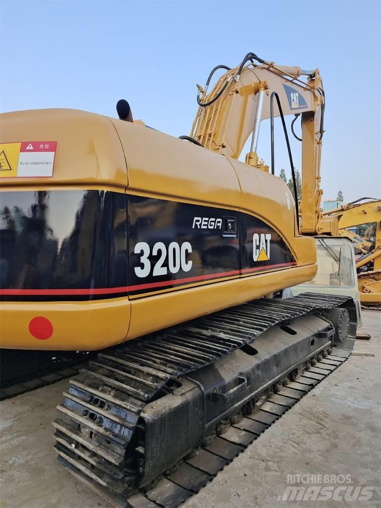 CAT 320 C L Roomikekskavaatorid