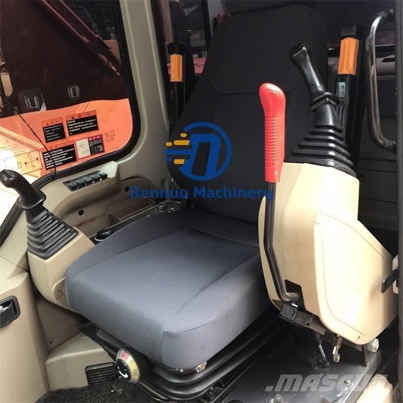 Doosan DH225LC-7 Roomikekskavaatorid