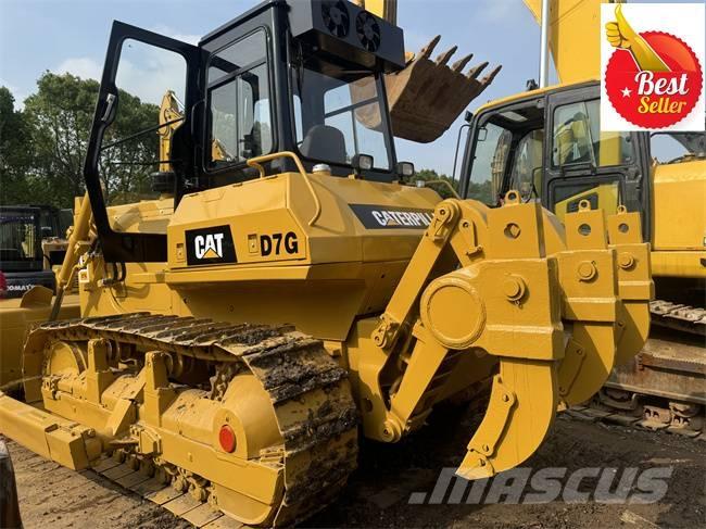 CAT D 7 G Buldooserid
