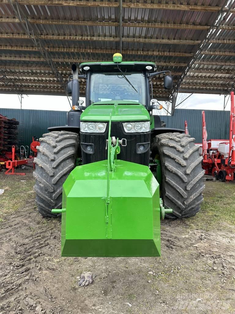 John Deere 8360 R Traktorid