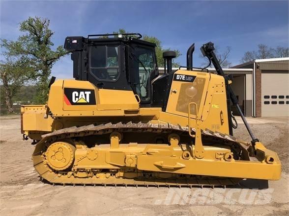 CAT D7E LGP Buldooserid