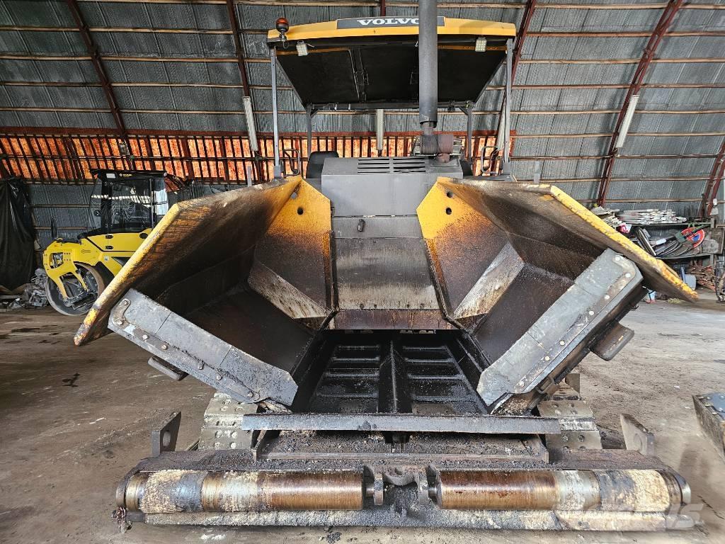 Volvo P6820C Asfaldilaoturid