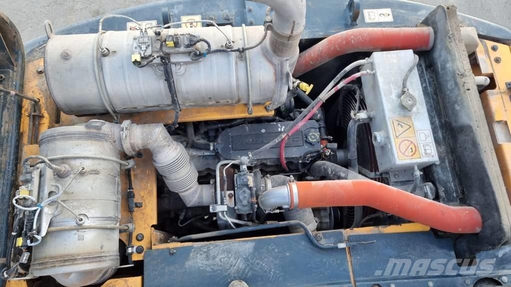 Hyundai HW 140 Ratasekskavaatorid