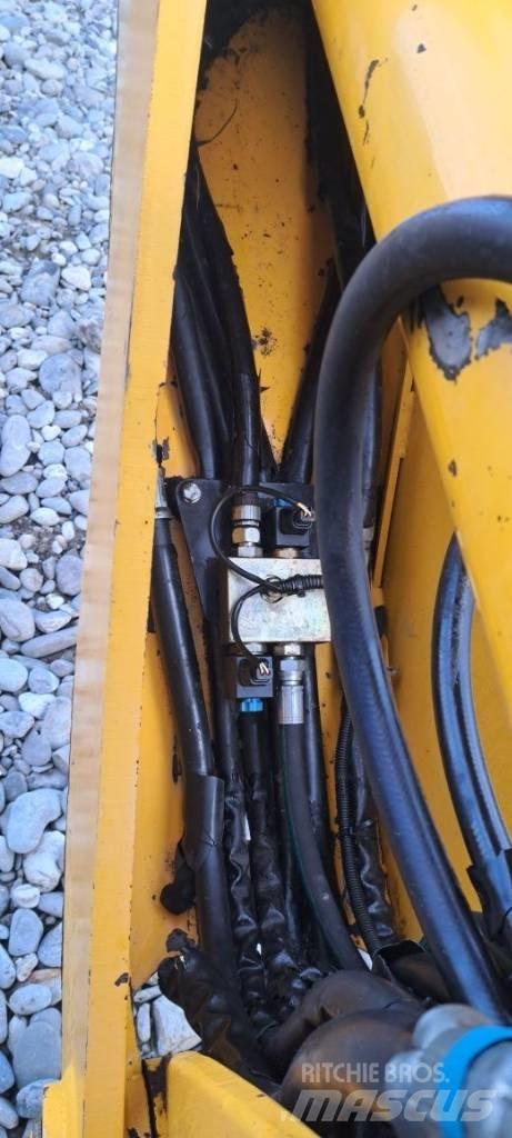 JCB 3 CX Ekskavaatorlaadurid
