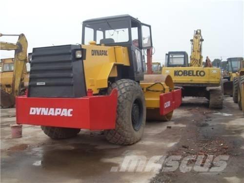 Dynapac CA 30 D Ühe trumliga rullid