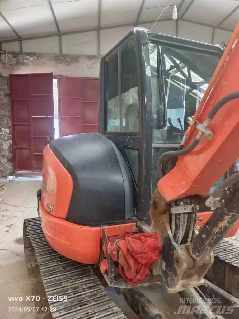 Kubota KX 155-5 Roomikekskavaatorid