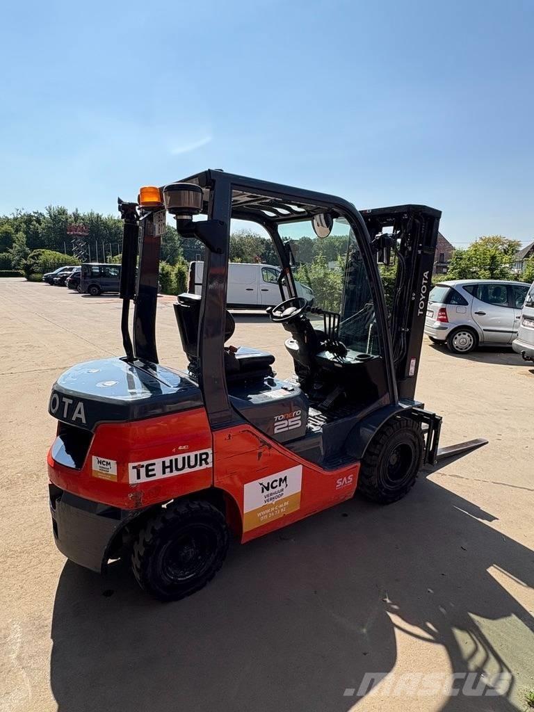 Toyota 8 FDF 25 Diiseltõstukid