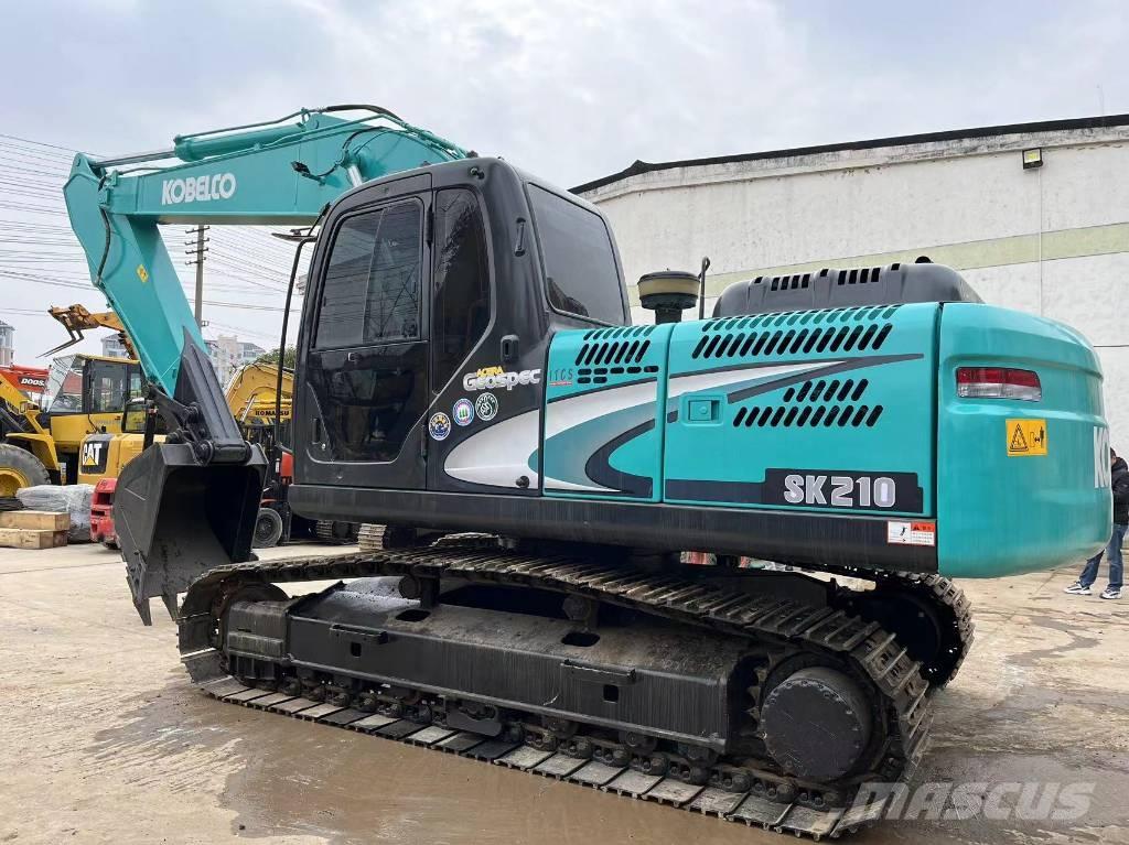 Kobelco SK 210 Roomikekskavaatorid