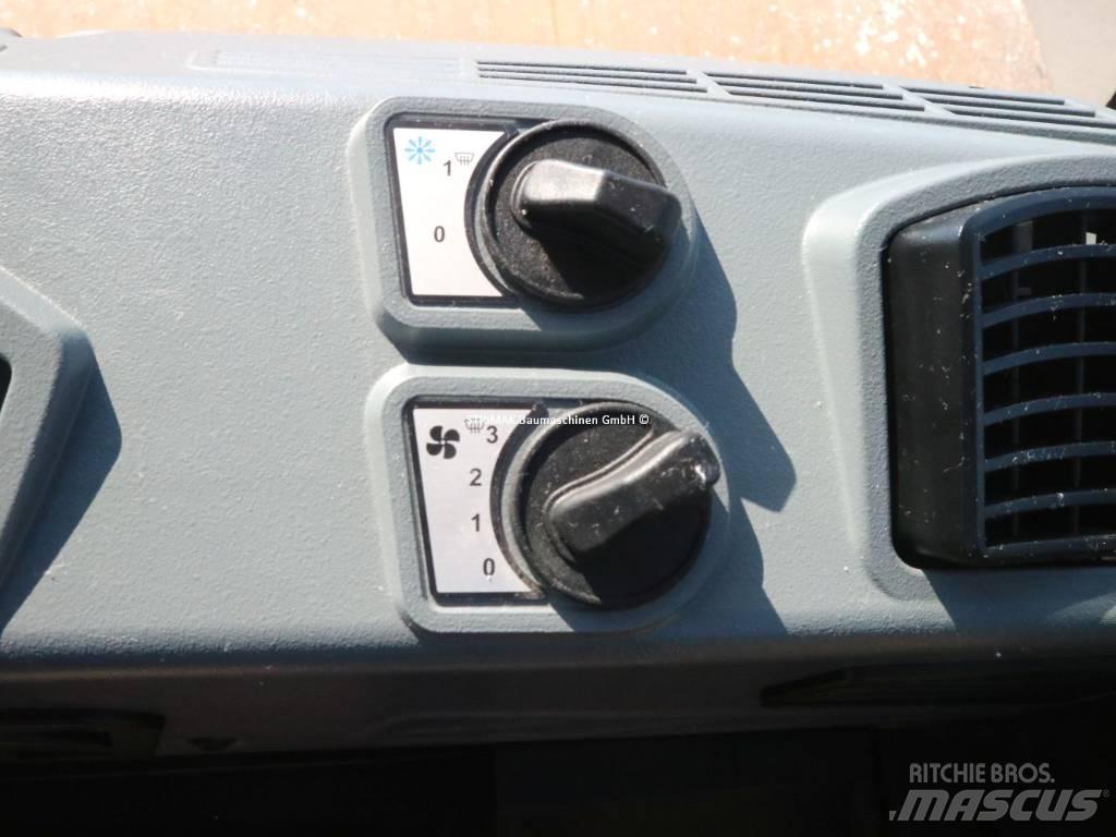 Bomag BW 211 D-50 Ühe trumliga rullid
