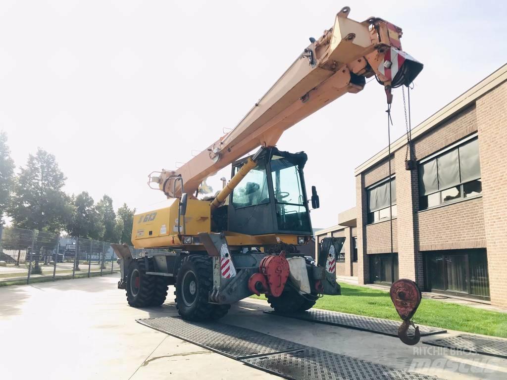 Sennebogen S 613 M Ratasekskavaatorid