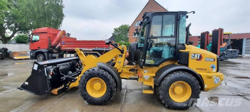 CAT 908M Rataslaadurid