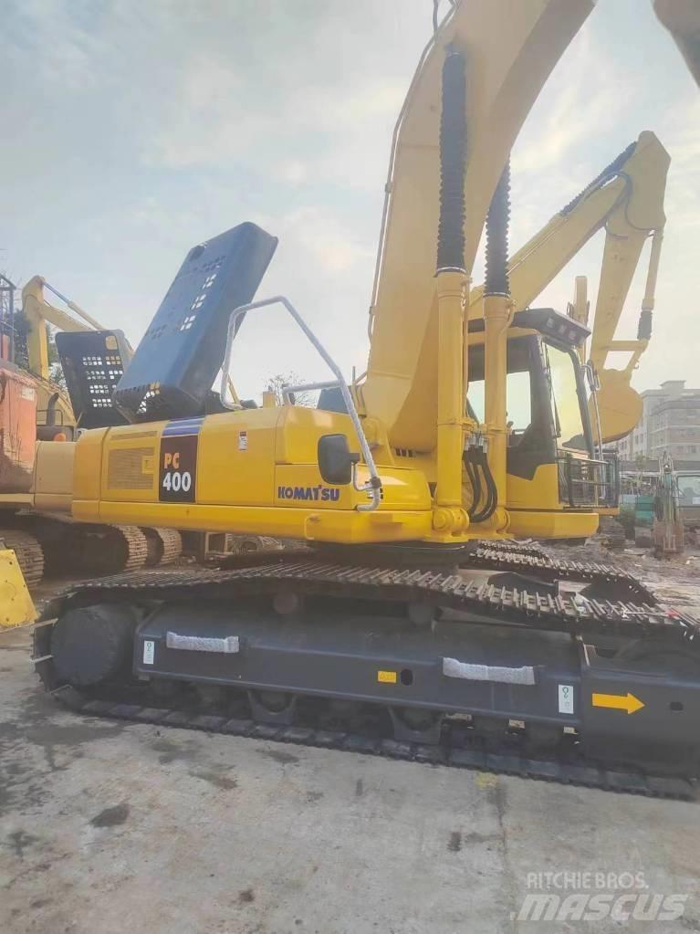 Komatsu PC 400-7 Roomikekskavaatorid