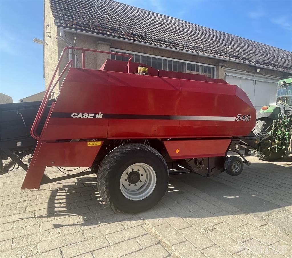 Case IH 540 Heinapressid