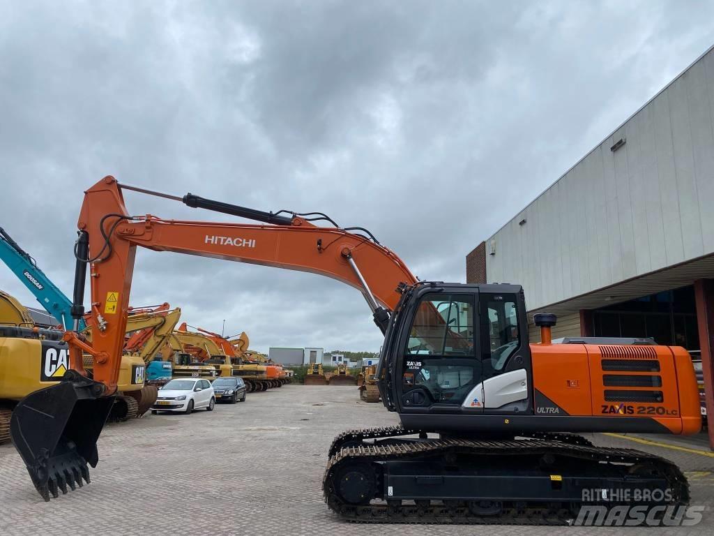Hitachi ZX 220LC-5G Roomikekskavaatorid