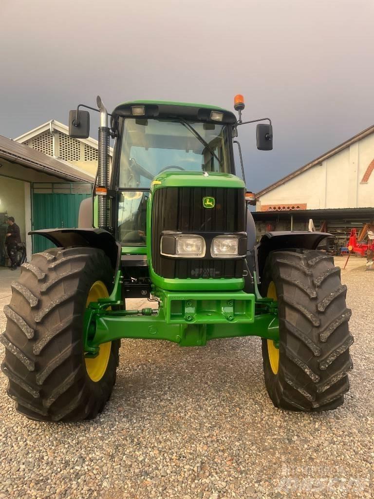 John Deere 6520 SE0 Traktorid