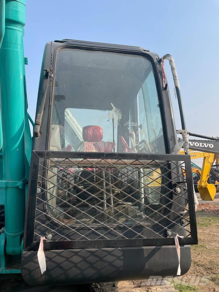 Kobelco SK 200 Roomikekskavaatorid